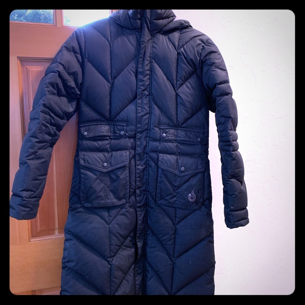 Isis Outerwear Long Down Parka Black, size 6- used